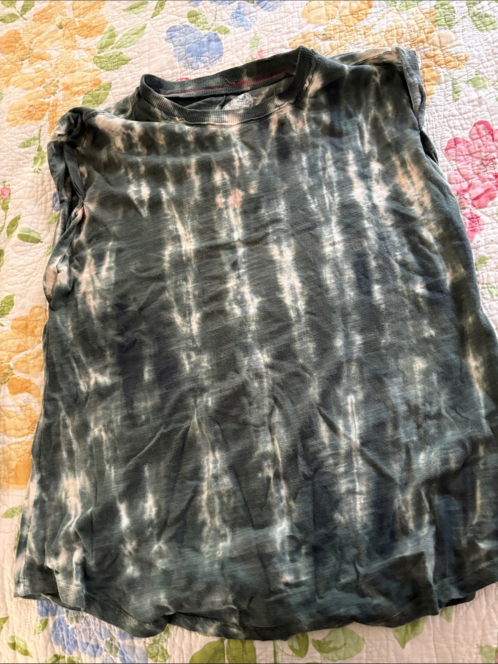 Pilcro Green and White Tie-Dye Sleeveless Tank
